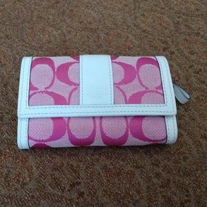 Coach wallet